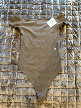 American Eagle Outfitters Off-Shoulder Ribbed Bodysuit
